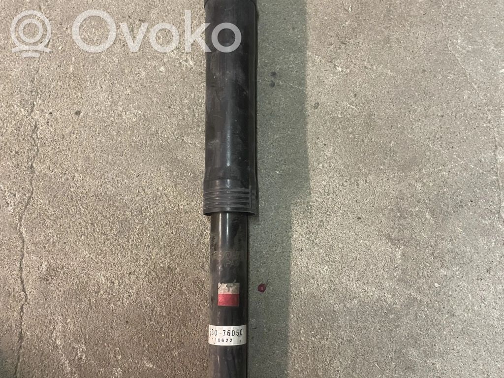 Lexus CT 200H Amortyzator tylny 