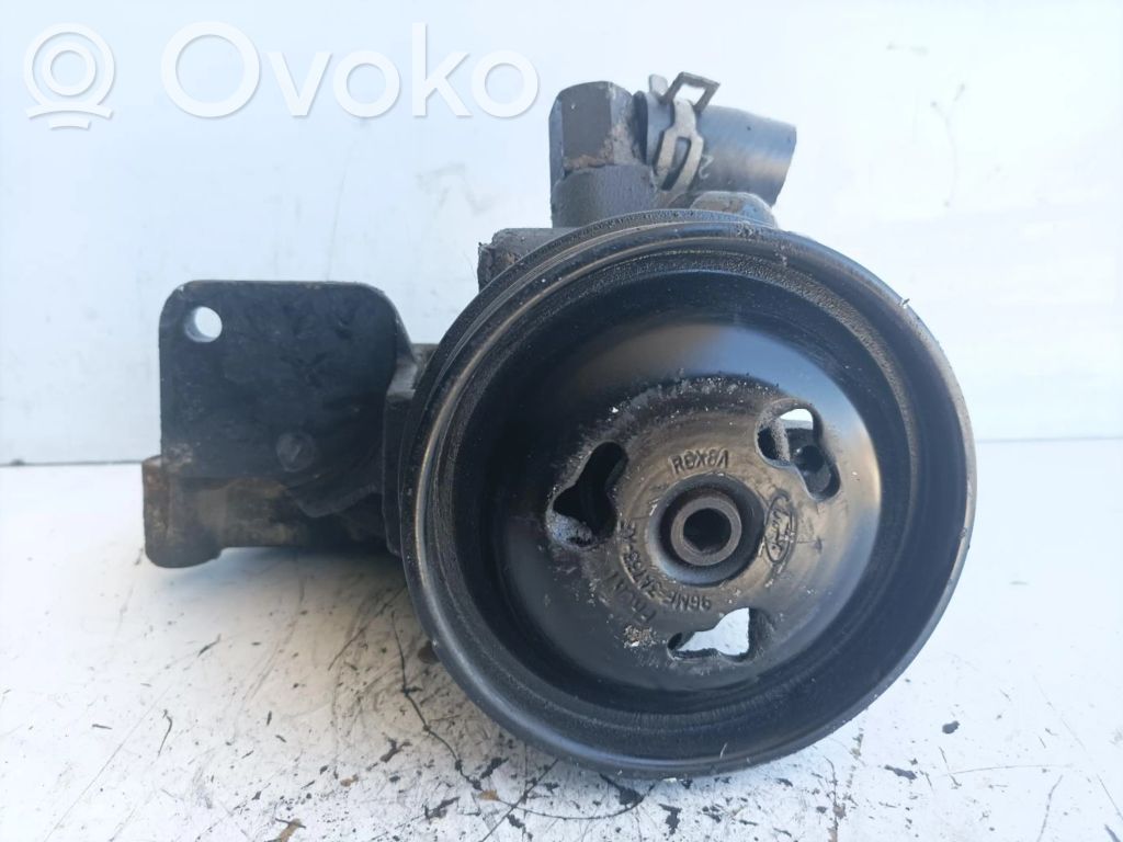 Ford Fiesta Power steering pump 