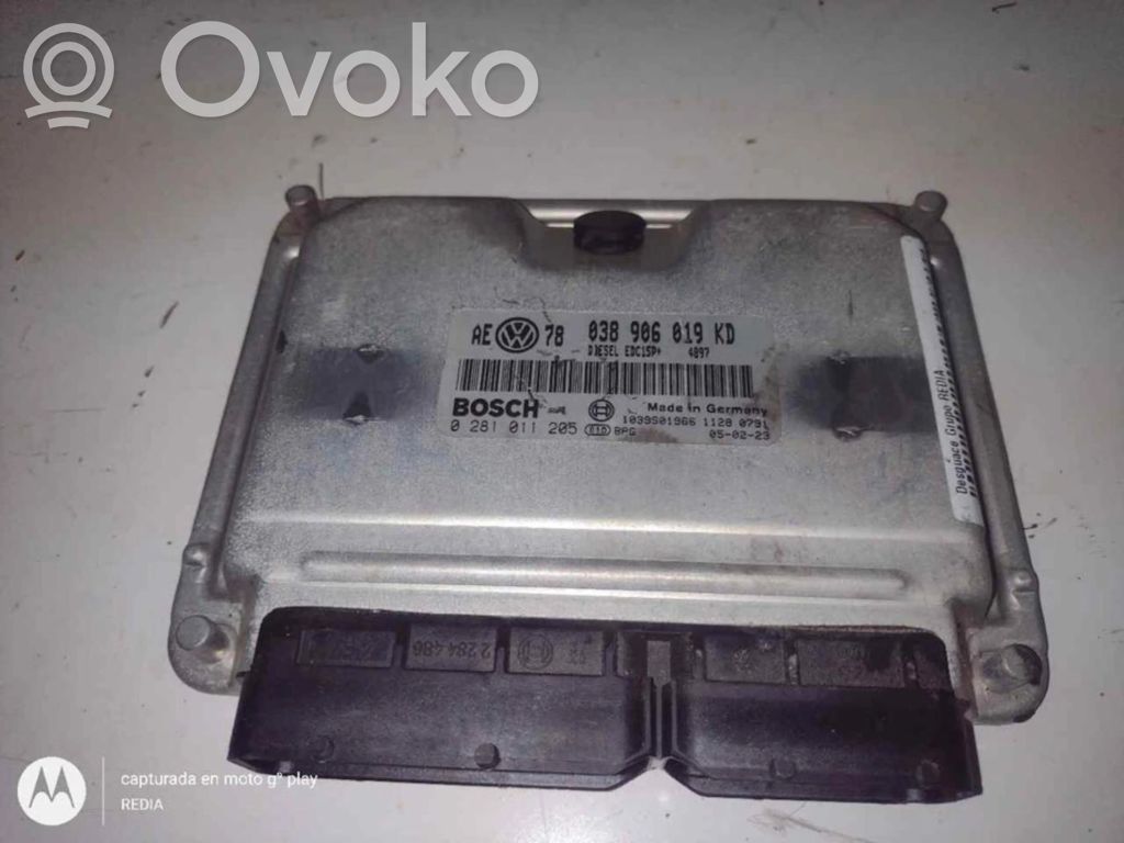 Volkswagen PASSAT Unitate control motor/modul ECU 