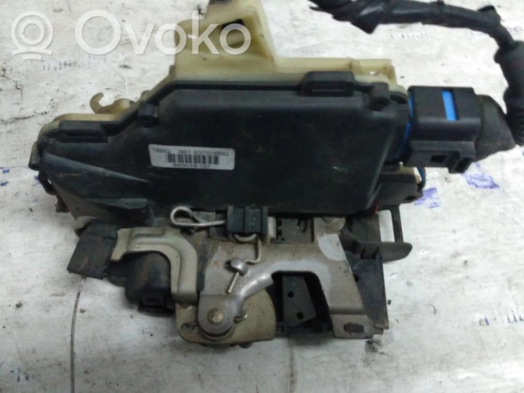 Seat Cordoba (6L) Serrure