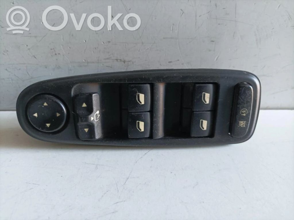 Citroen C4 Grand Picasso Comutator comandă geamuri electrice 