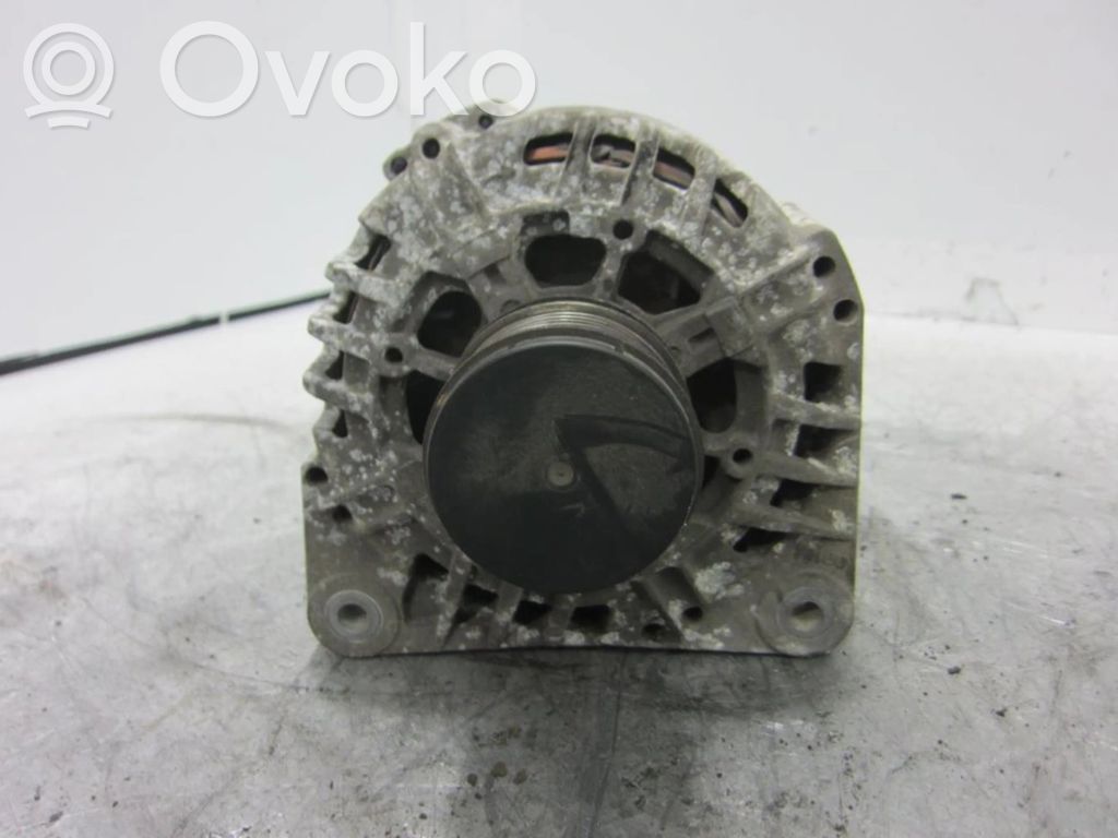 Renault Kangoo I Generatore/alternatore 