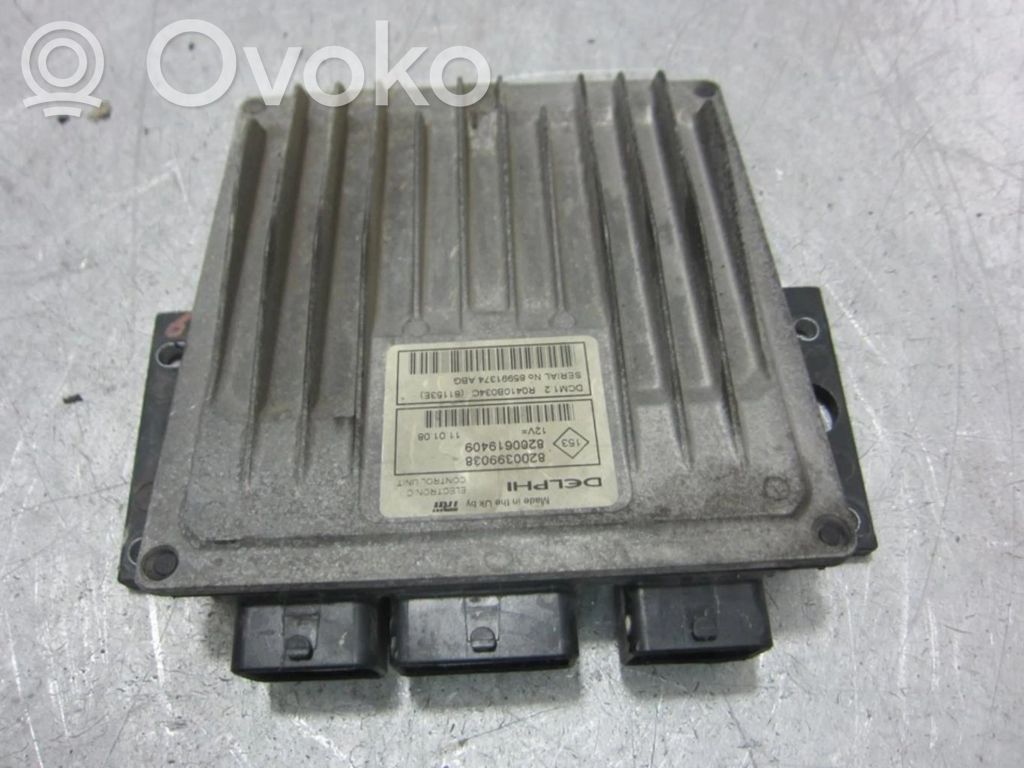 Unité de commande, module ECU de moteur   8200399038