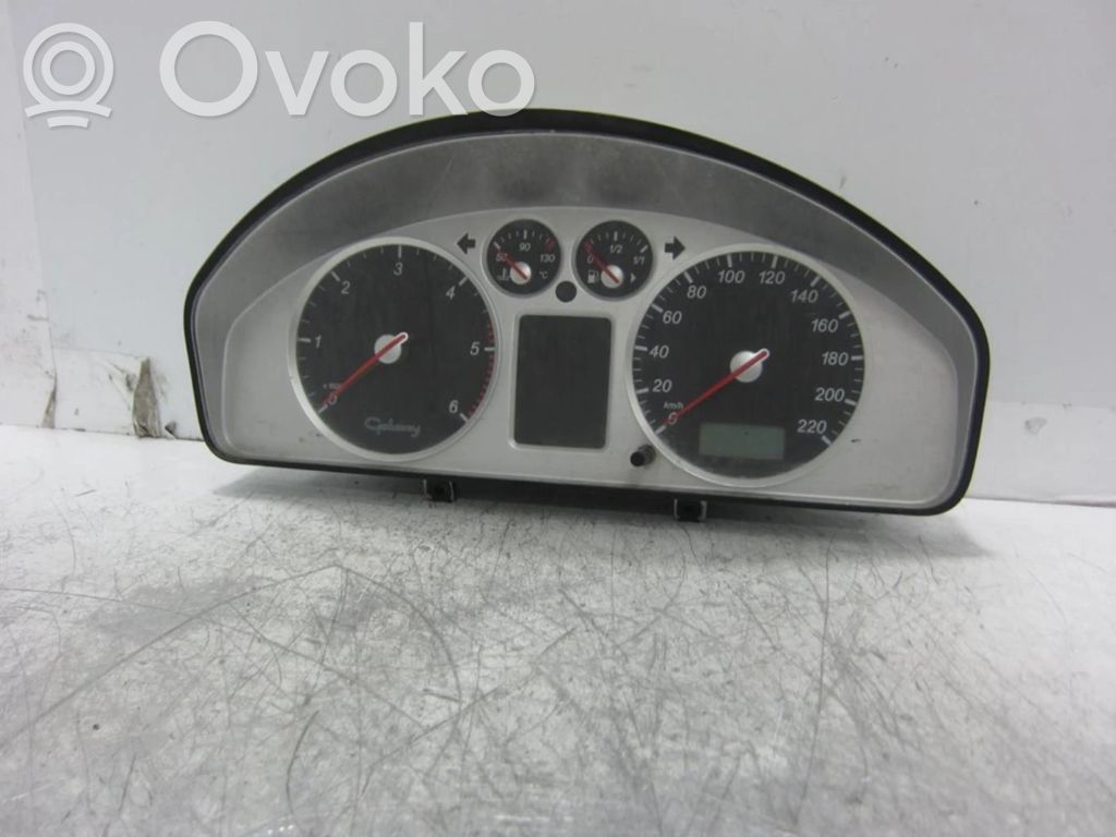 Geschwindigkeitsmesser Cockpit   7M5920800E