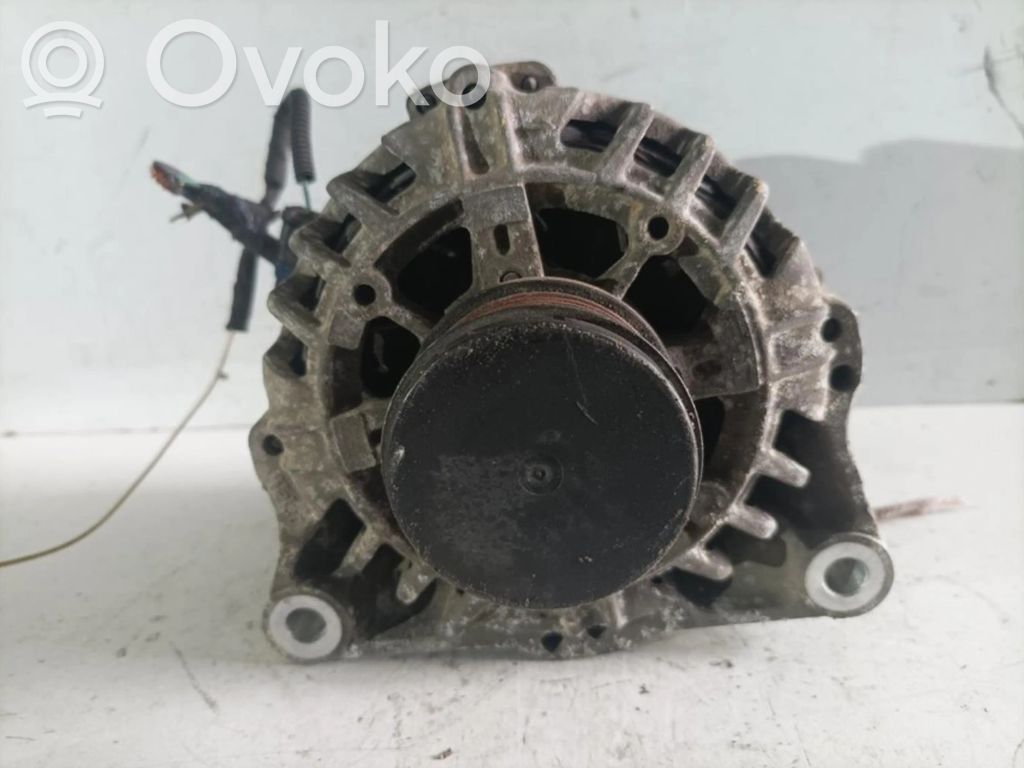 Peugeot 207 Generatore/alternatore 
