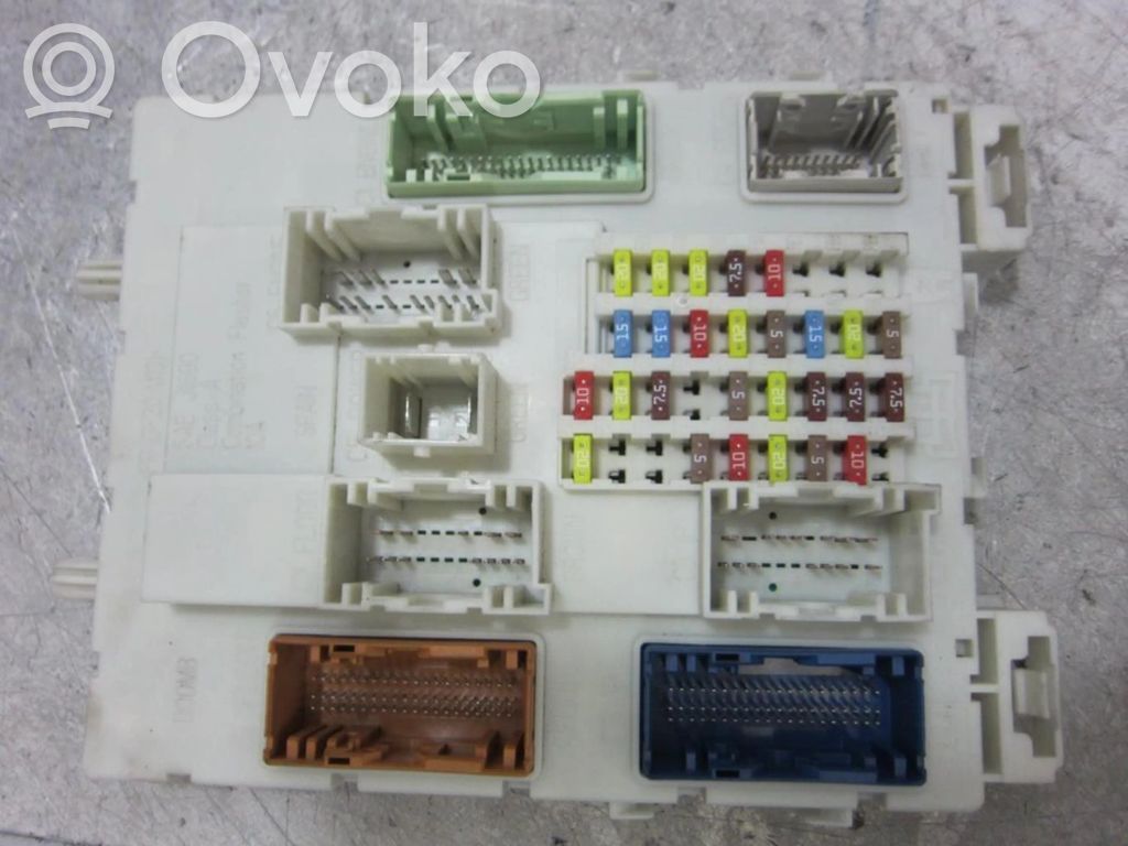 Módulo de fusible   F1ET9A340AA