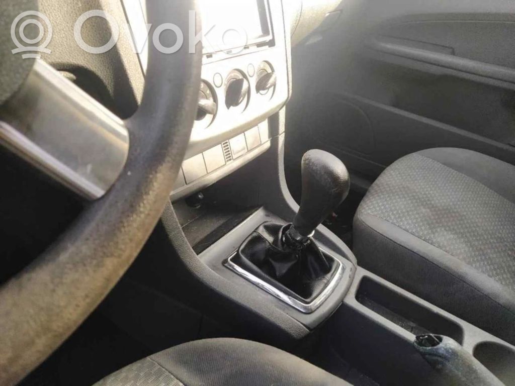 Boîte de vitesses manuelle à 5 vitesses   3M5R7002YF