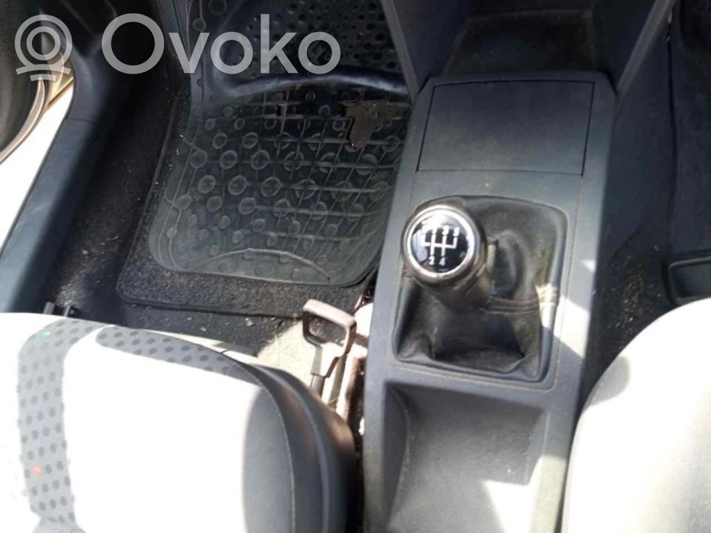 Volkswagen Polo IV 9N3 Manualna 5-biegowa skrzynia biegów 