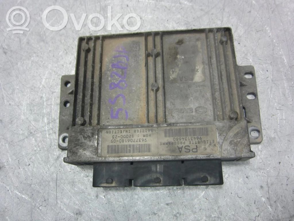 Peugeot 206+ Unitate control motor/modul ECU 