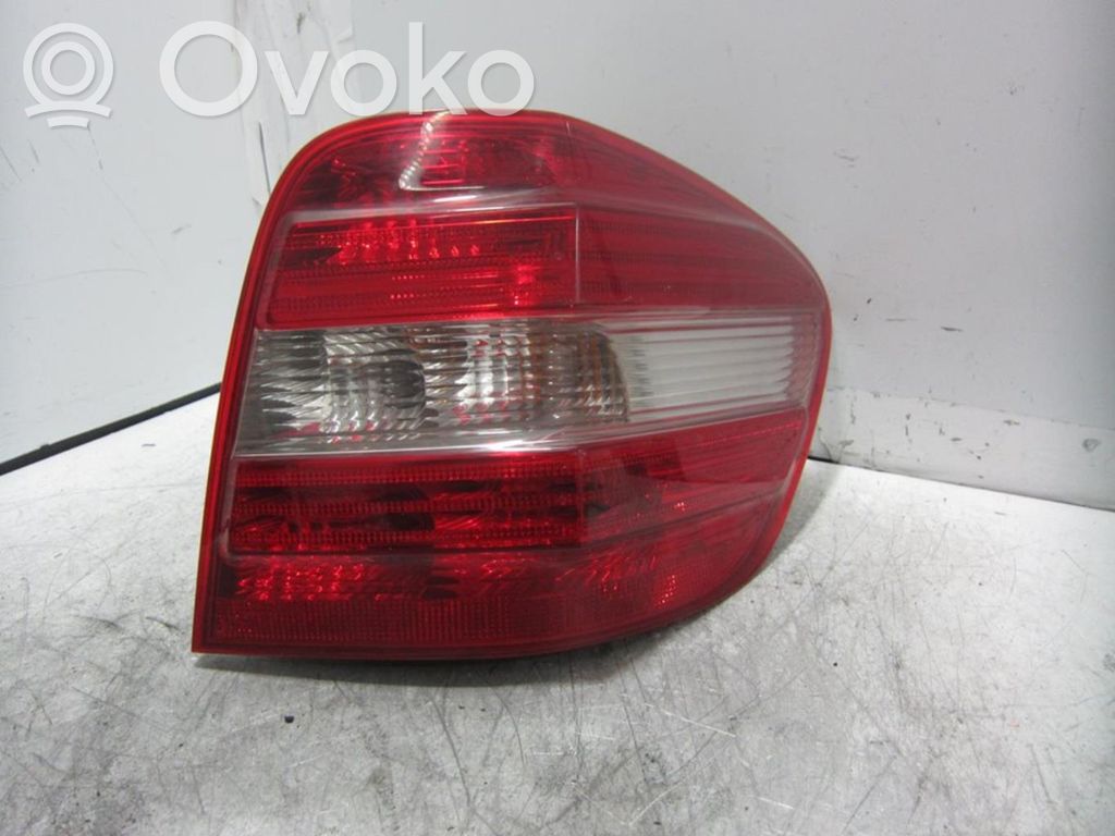 Mercedes-Benz ML W164 Lampa tylna 