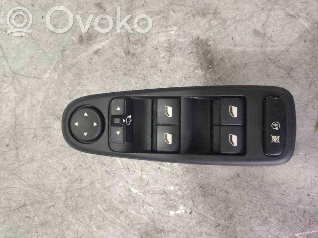 Citroen C4 Grand Picasso Interrupteur commade lève-vitre