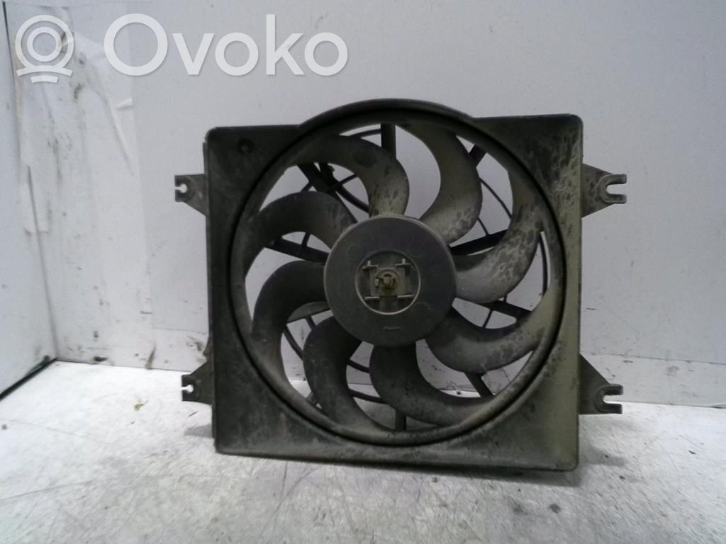 Tila-auton jääkaappi   4548548