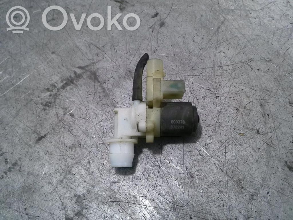 Windscreen/windshield washer pump   600378