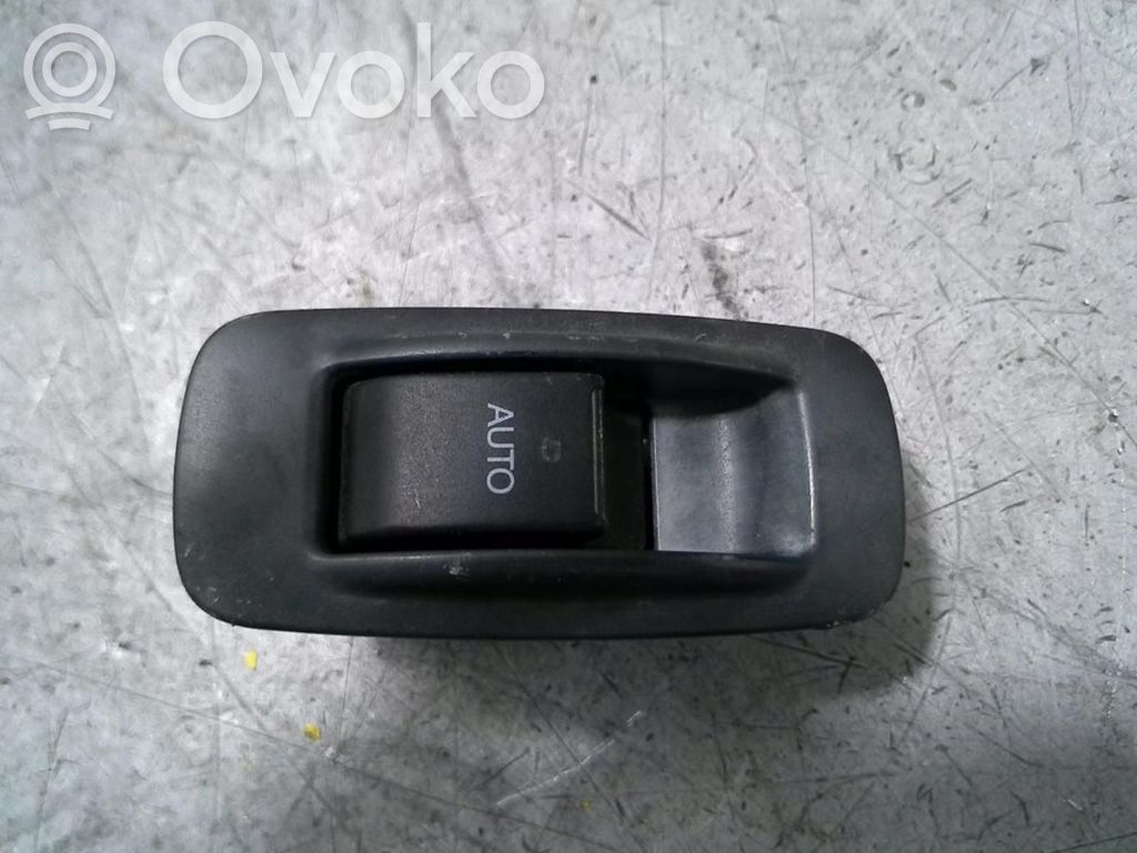 Electric window control switch   8480102411B1