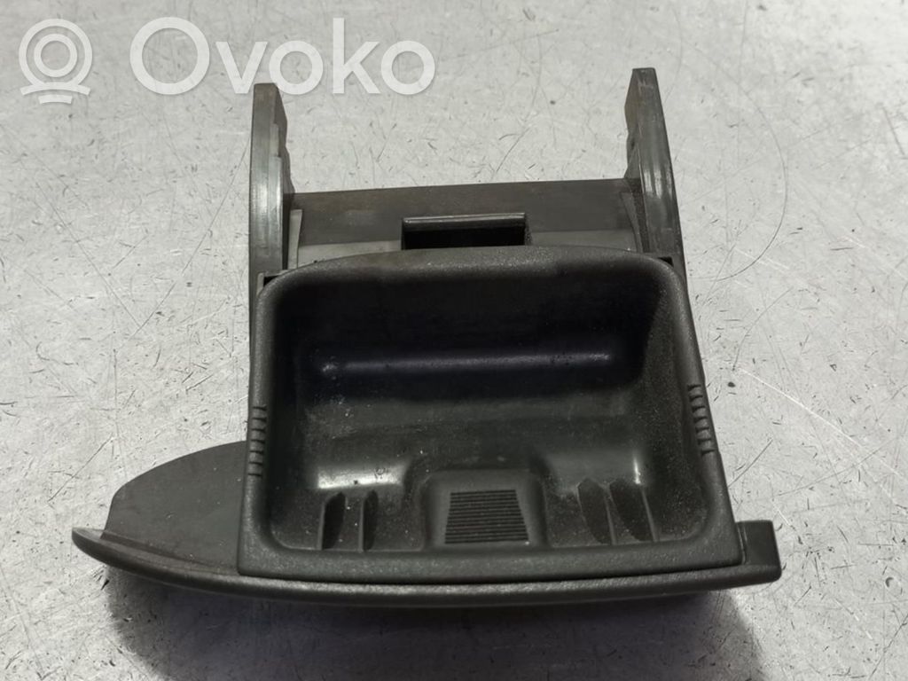 Fiat Punto (188) Cendrier