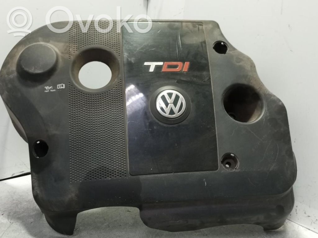 Volkswagen PASSAT Konepelti 