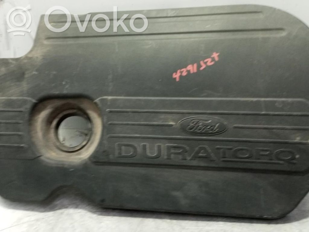 Ford Fiesta Pokrywa przednia / Maska silnika 
