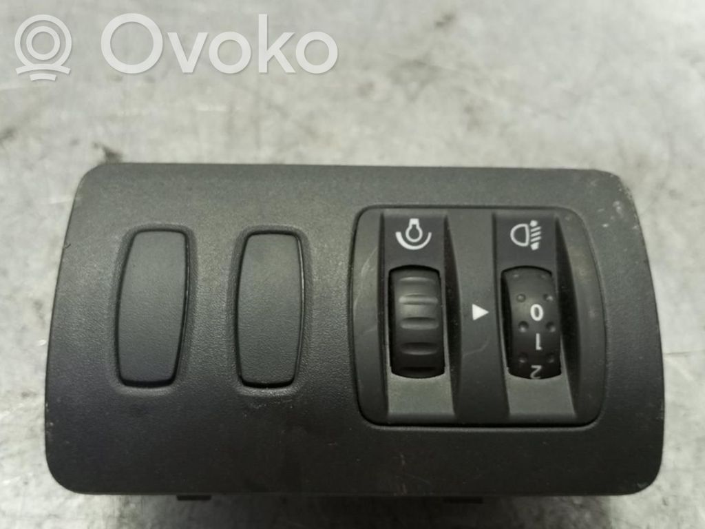Renault Clio III Comutator control nivel faruri 