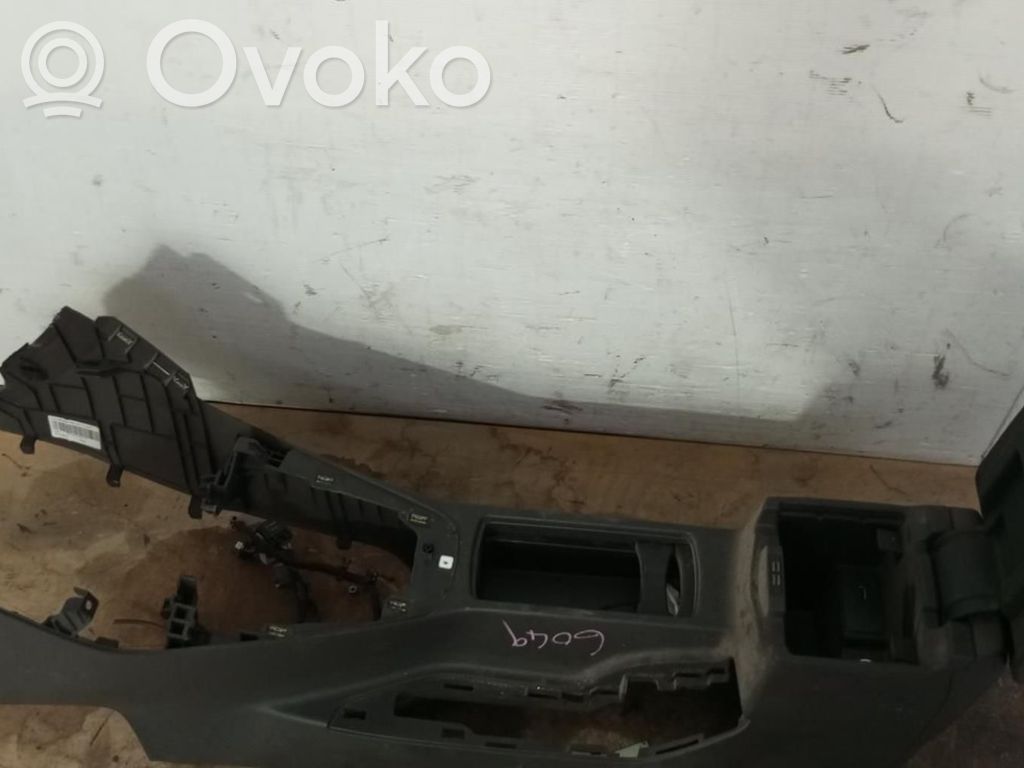 Ford Focus Centrinė konsolė 