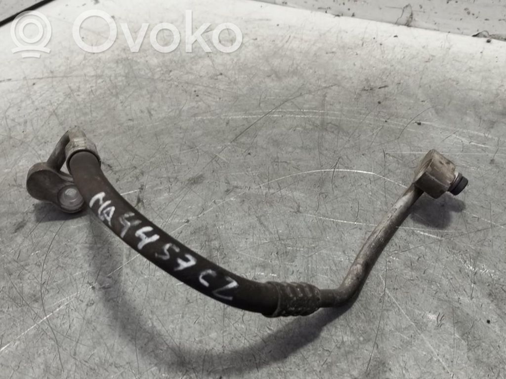 BMW 3 E46 Conductă/furtun aer condiționat (A/C) 
