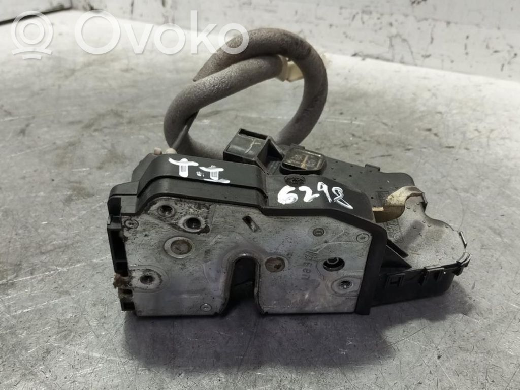Cerradura de puerta trasera   51227011245