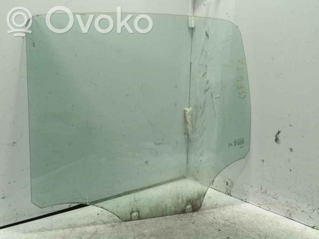 Vidrio lateral trasero   43R00048