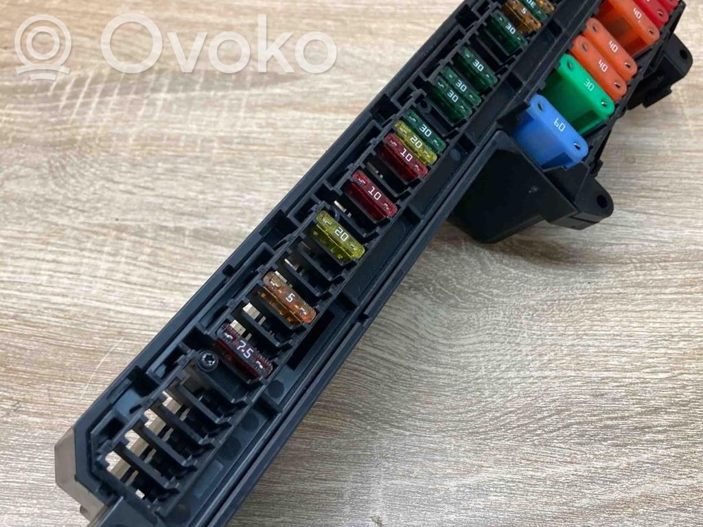 Fuse module   6957330