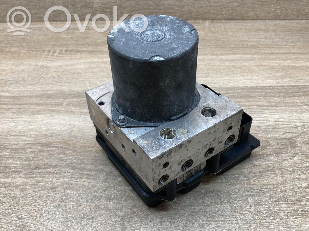 BMW 5 E60 E61 ABS Pump 