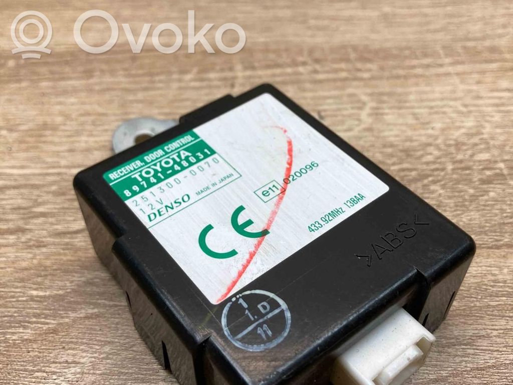 Lexus RX 300 Door control unit/module 