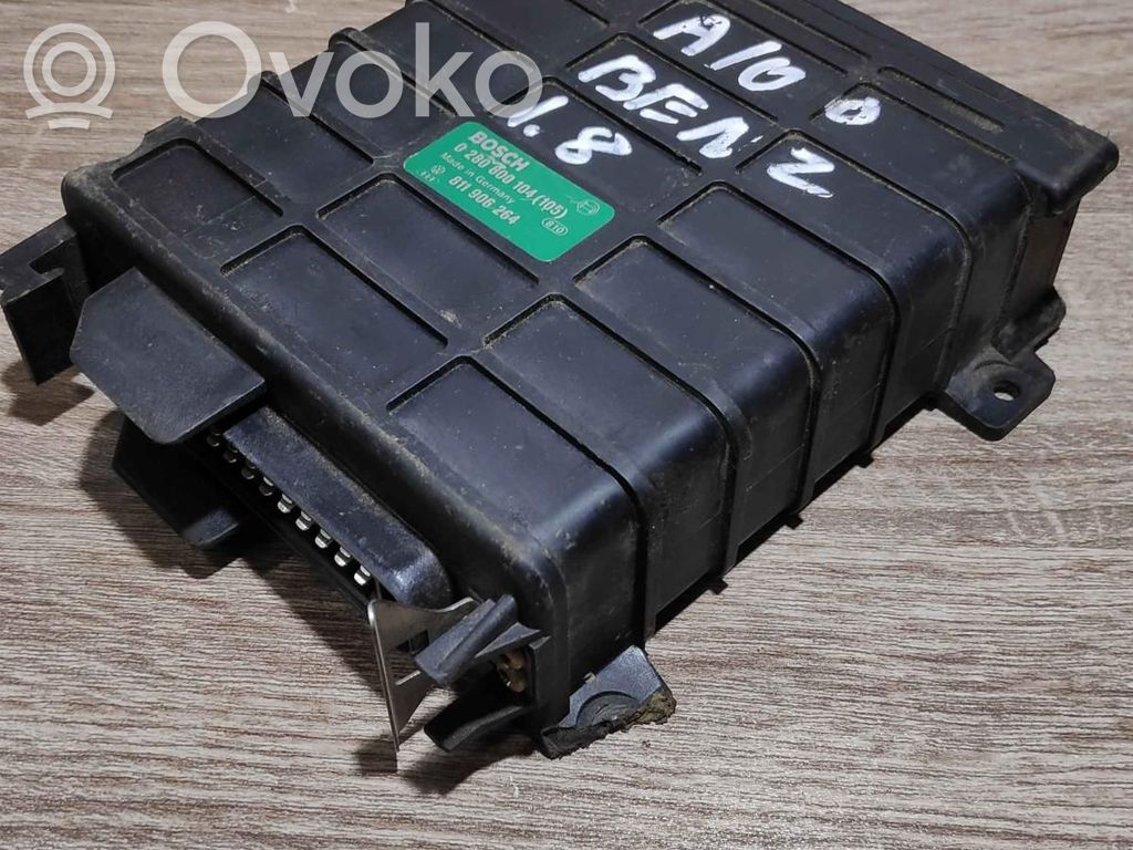 Engine control unit/module ECU   811906264,0280800104