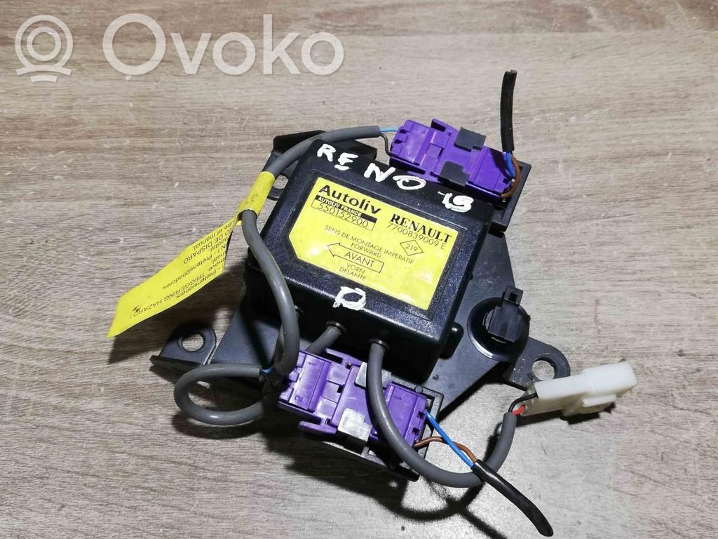 Renault 19 Airbag control unit/module 