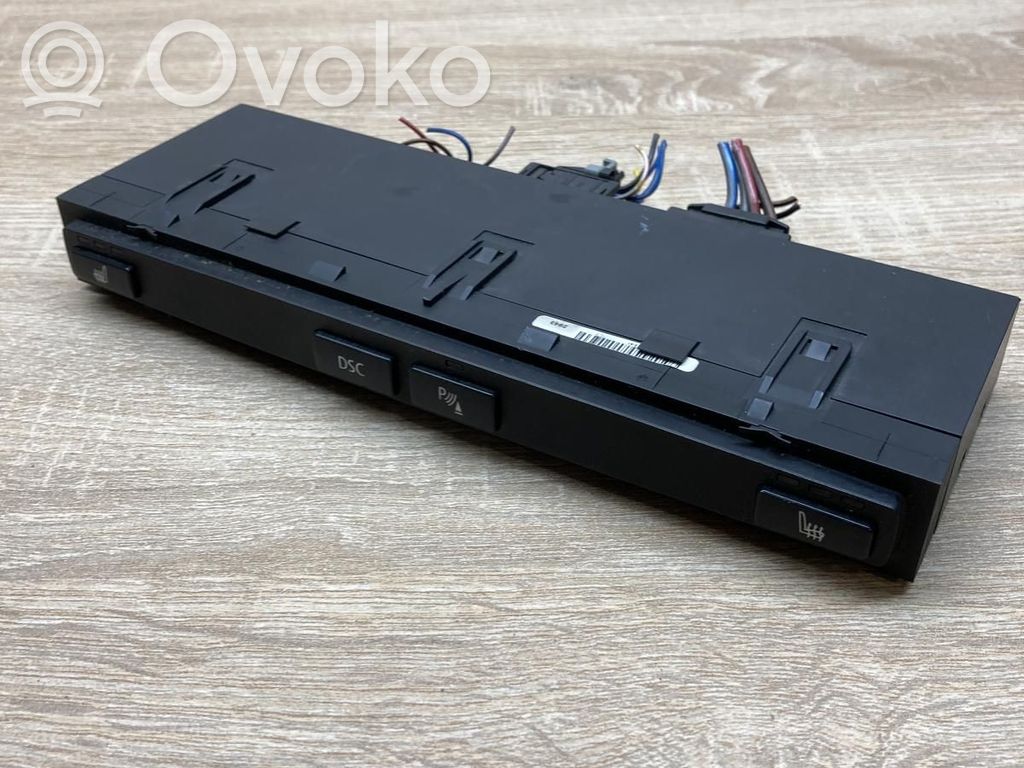 Parking (PDC) sensor switch   6940231,13589313