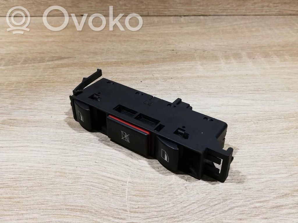 Electric window control switch   8381518