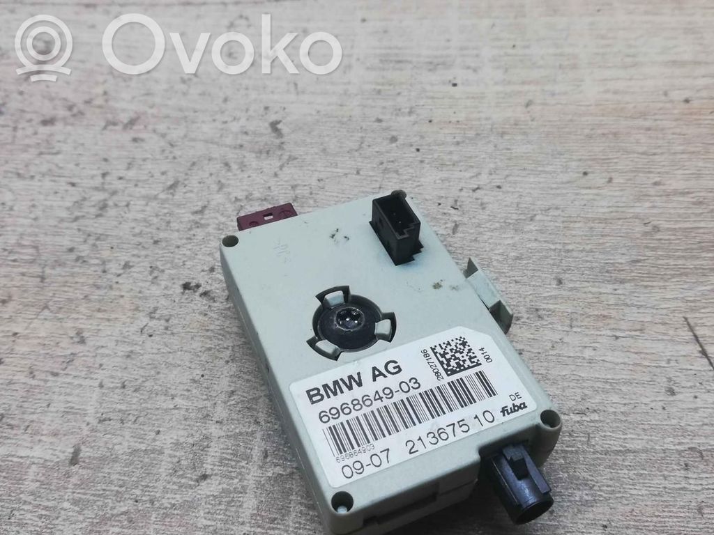 BMW 3 E92 E93 Antenas pastiprinātājs 