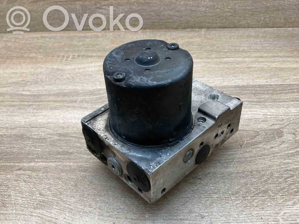 BMW 5 E39 ABS Pump 