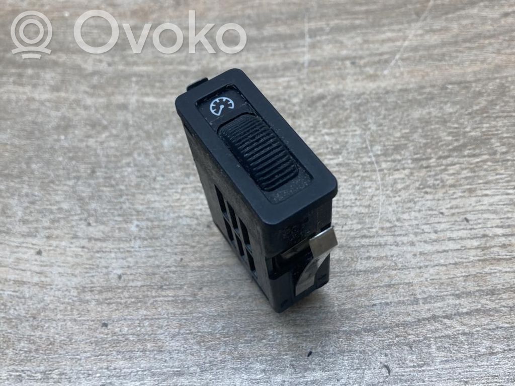 BMW 5 E34 Panel lighting control switch 