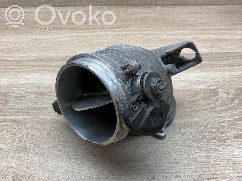 BMW 7 E38 Throttle body valve 