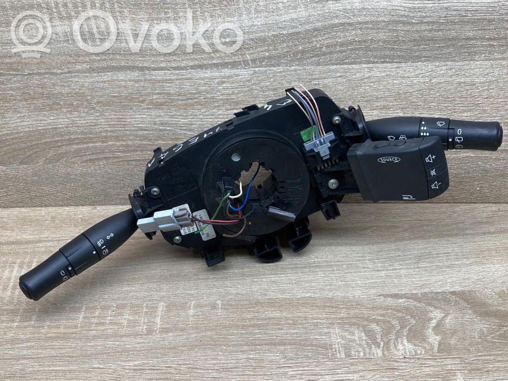Renault Megane II Wiper turn signal indicator stalk/switch 