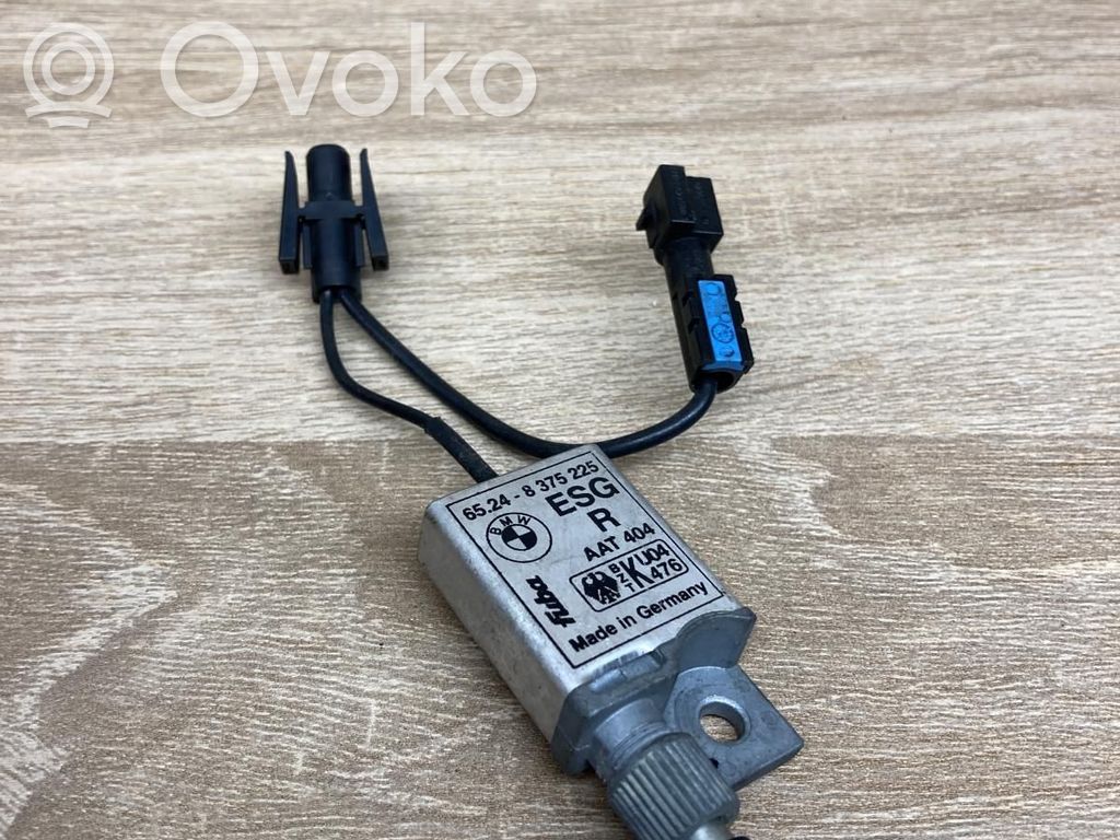 BMW 5 E39 Antenos stiprintuvas 