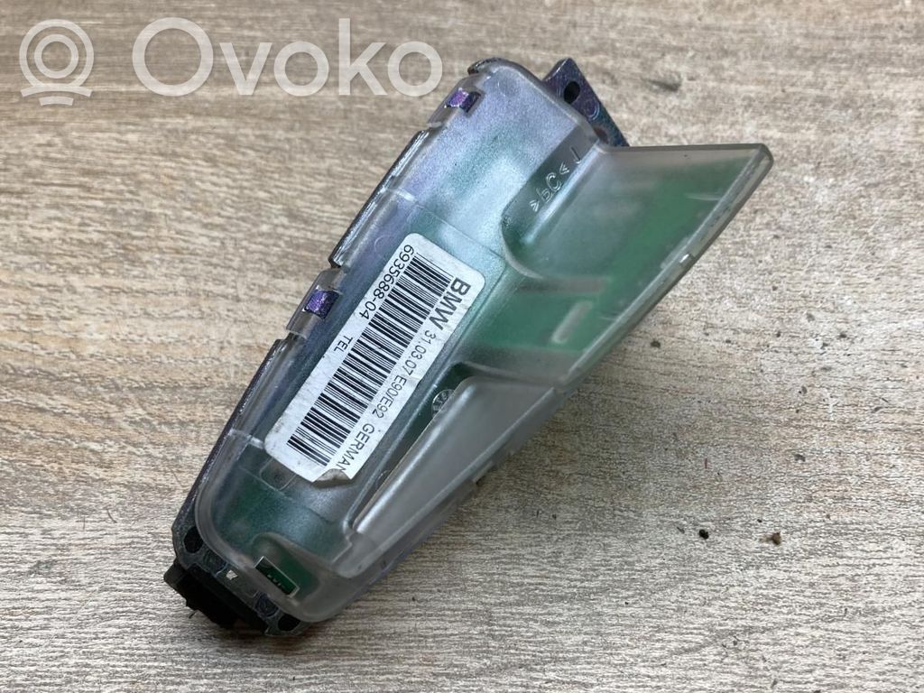 GPS Antenne   6935688,1682606,30000776