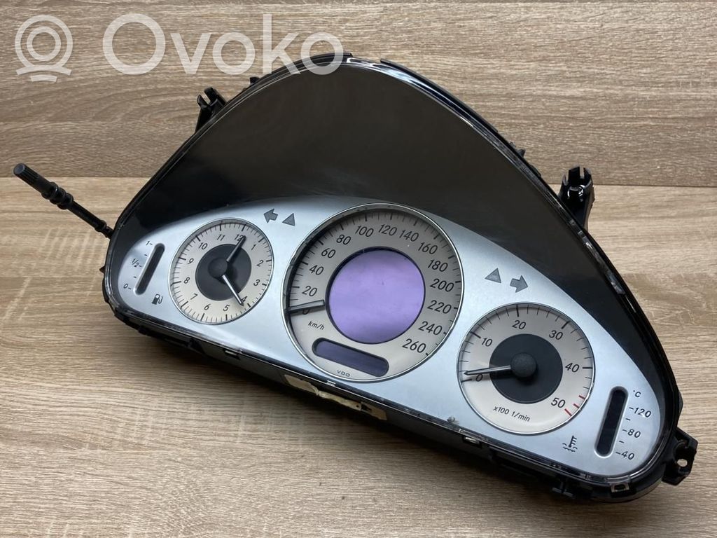 Mercedes-Benz E W211 Speedometer (instrument cluster) 