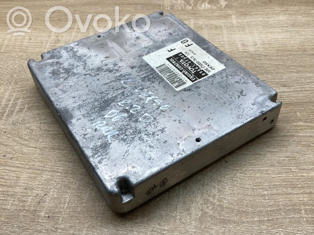 Toyota Avensis Verso Engine control unit/module ECU 
