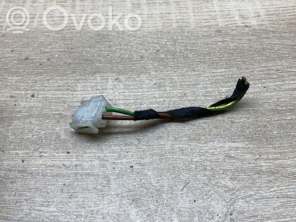 BMW 5 E39 Plug wire 