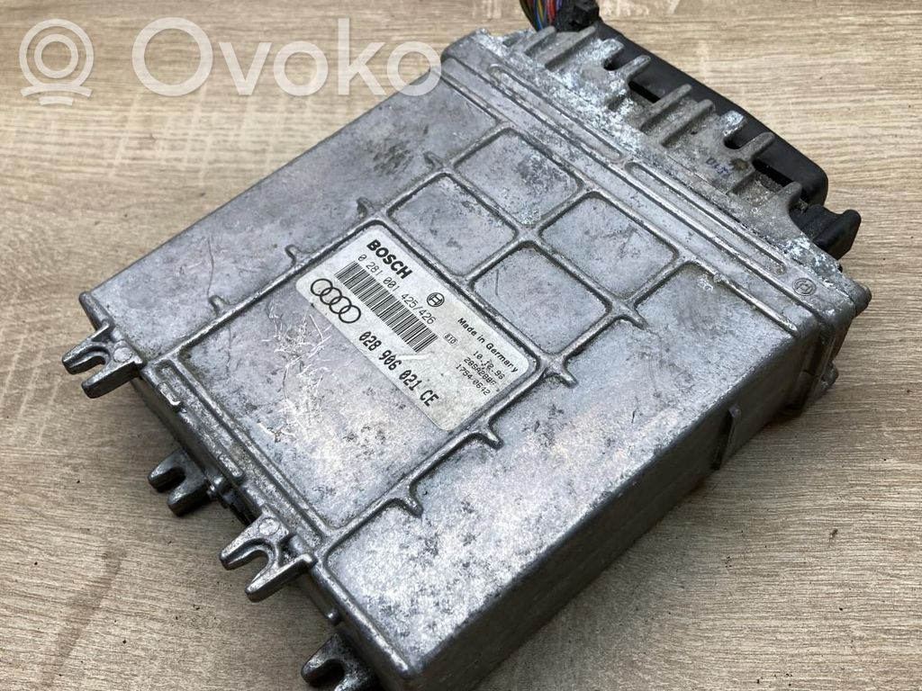 Engine control unit/module ECU   028906021CE,0281001425