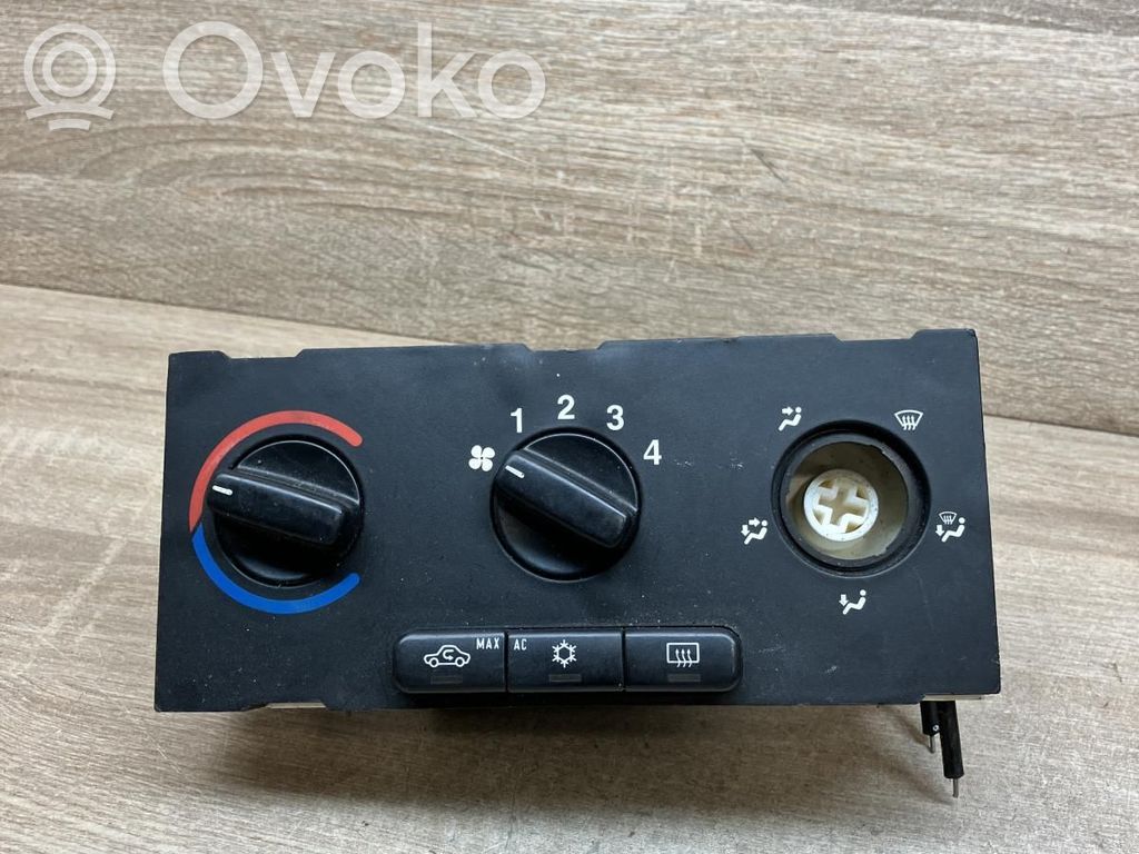 Opel Zafira A Panel klimatyzacji 
