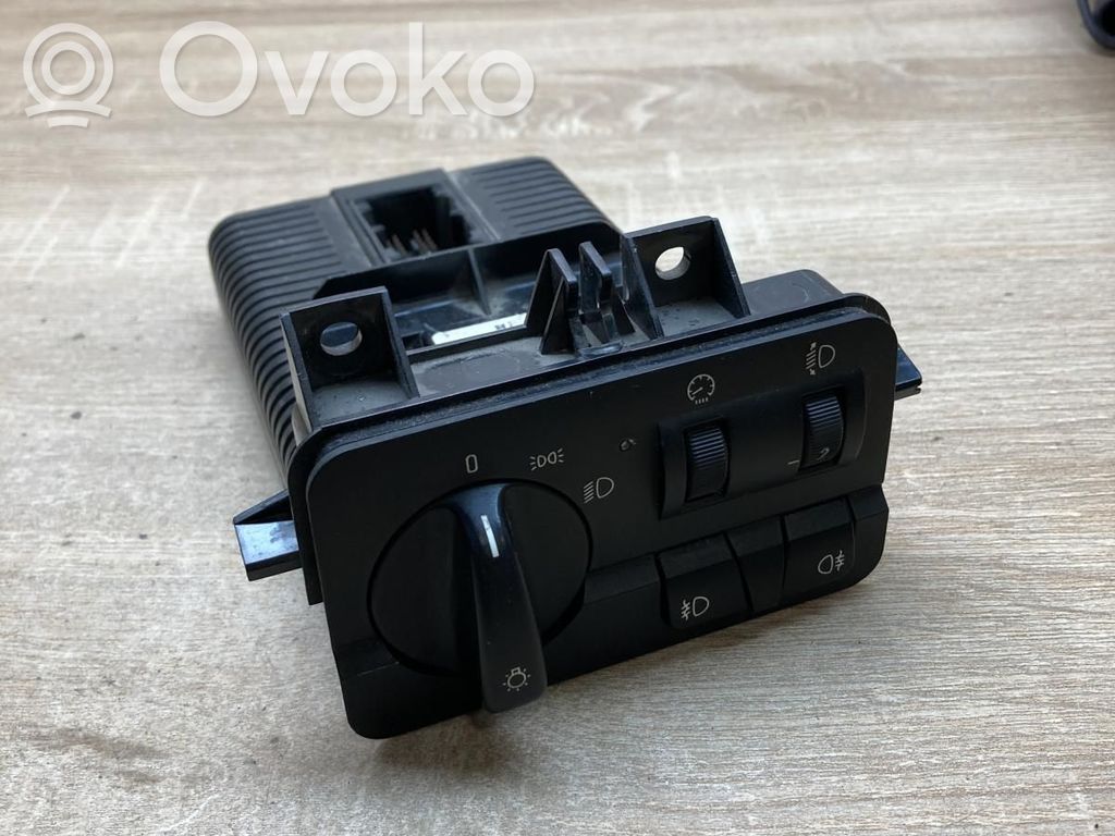 Lichtschalter   6925075,0025365