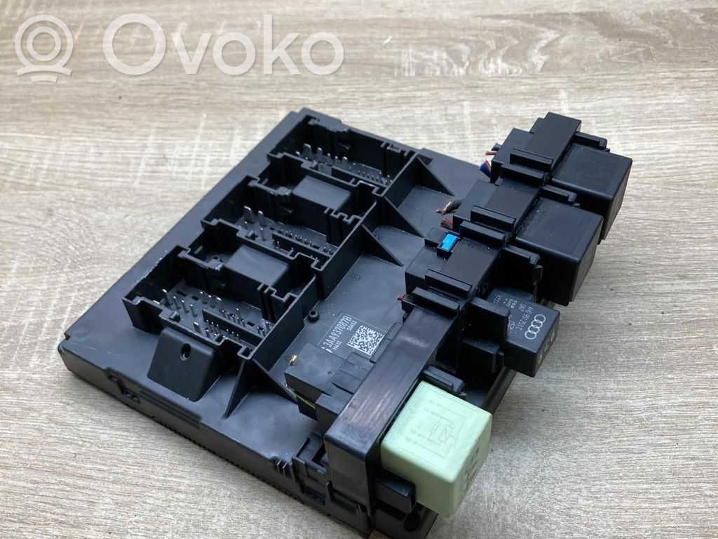 Volkswagen PASSAT B7 Modul confort 