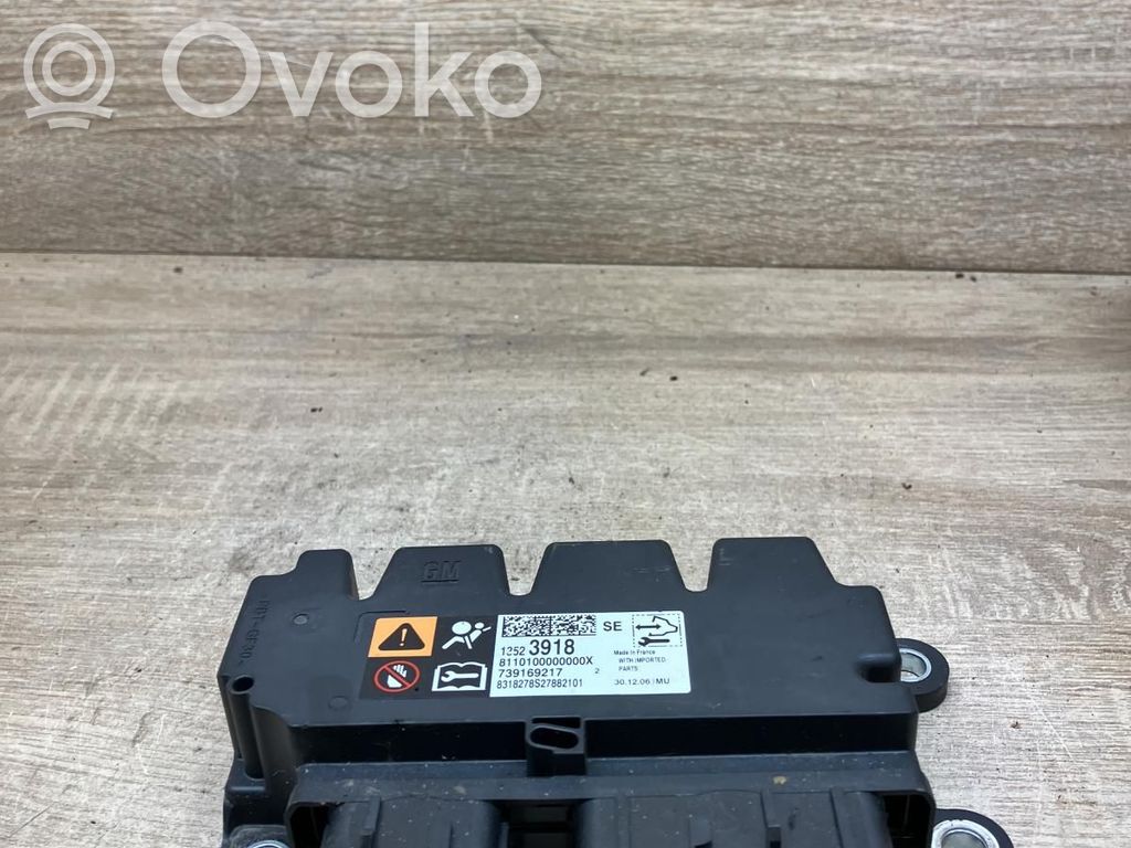 Opel Astra K Airbag control unit/module 