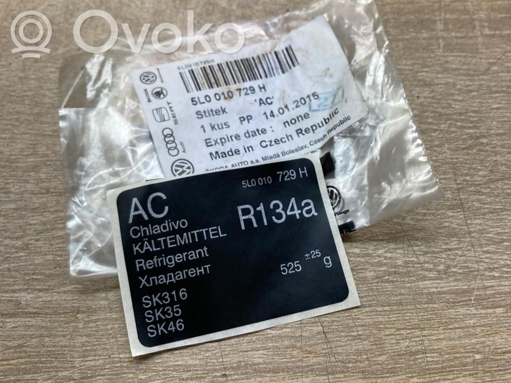 Uchwyt / Mocowanie sprężarki klimatyzacji   5L0010729H