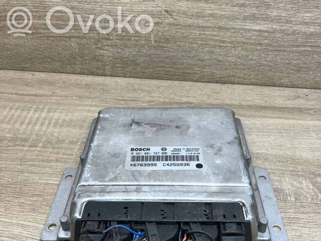 Alfa Romeo 166 Engine control unit/module 